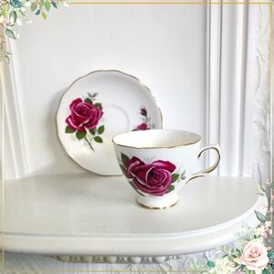 Shelley Bonę China, Daffodil Time Cup and Saucer, rare find